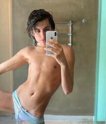 gay tube non nude mix 5f638c8798153.jpg