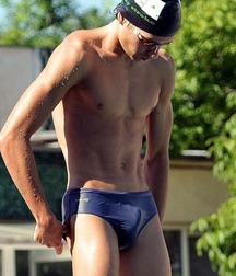 aquatic athletes gay tube water boys 5f6b39f303e0d.jpg