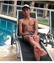 pool boys gay teen tube twinks 5f74a39140e3b.jpg
