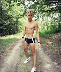 more pretty boys twink gay tube 5f7dc15ae7e39.jpg