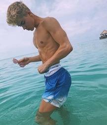 am I blue gay tube swim boys ?