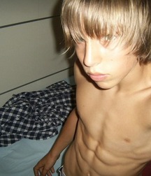 weekend mix gay tube pics porn 4 5f82ef925d7ab.jpg