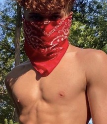 seeing twinks in red gay tube