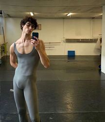 ballet boys bulging gay tube 5f98b16678eb4.jpg