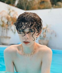 twinkies with neck chains gay tube 5f98b1e4d81e2.jpg