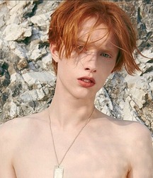 twinkies with neck chains gay tube 5f98b1e8eebe9.jpg