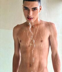 twinkies with neck chains gay tube 5f98b21055e8d.jpg