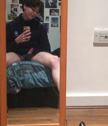 gay and bottomless boys porn 5fa427abb6f48.jpg