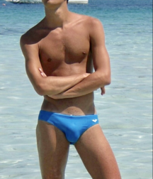 aqua twinks gay tube shirtless 3 5fad6acef0624.png