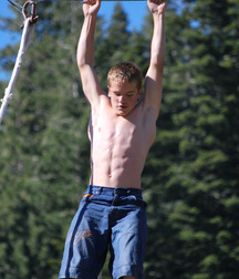sporty goodness fitness gay tube twinks 3 5fb2dea6e5f21.jpg
