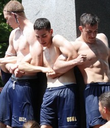 bulging twinks porn 5fc6e5278cc42.jpg