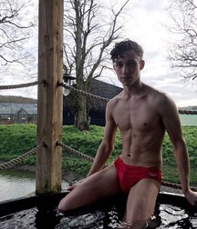bulging twinks porn 5fc6e52db5ae2.jpg