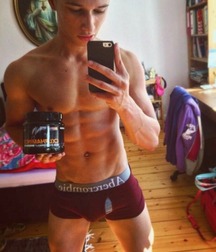 bulging twinks porn 5fc6e531113e7.jpg
