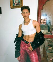 show your six-packs gay tube 5fd79849d702f.jpg