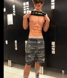 show your six-packs gay tube 5fd798558b38d.jpg