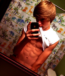 show your six-packs gay tube 5fd79859ec824.jpg