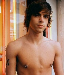 weekend starter mix twink gay tube 5fdcb1ede082a.jpg