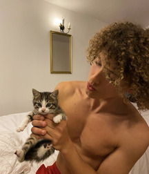gay tube long-haired beauties