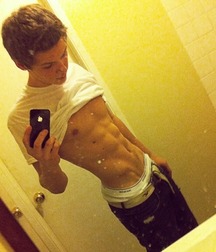 shirtlifting twinks gay tube 5fe7e491e1ec3.jpg