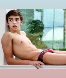 twinkie bulgers gay tube 5ff3c098bd61e.jpg