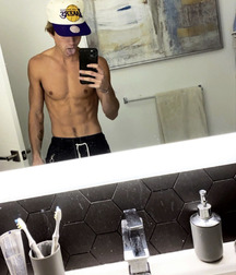 twinkie selfies gay tube best mix 5ffb497535624.jpg