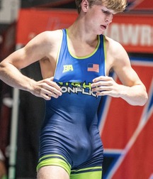 sporty bulging wrestlers gay tube 600f2c32c63c8.jpg