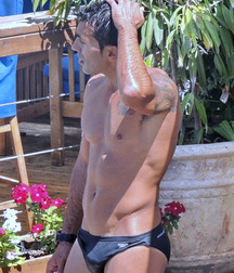 neato in speedos gay tube 60189bbfa46d8.jpg