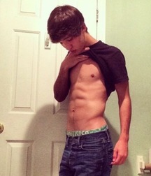 lads with fab abs gay tube 601c39f64c759.jpg