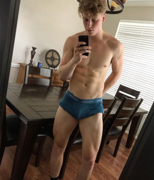 gay tube selfie sticks 6022cb6df01e0.jpg