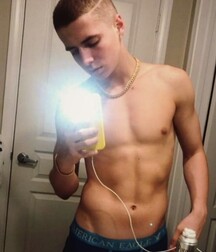 gay tube selfie sticks 6022cb766d23d.jpg