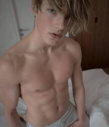 weekend gay tube crafted pics 6027f6de49ec3.jpg