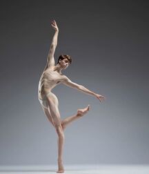 bulging ballet boys twinks tube 6041003189fb0.jpg