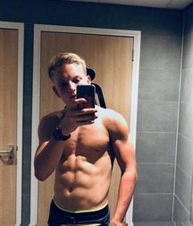 selfies snapshots gay tube 6045951f5734e.jpg