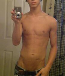 selfies snapshots gay tube 6045952a7d7e5.jpg