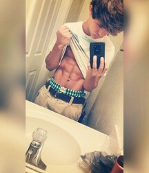 selfies snapshots gay tube 60459530e4533.jpg