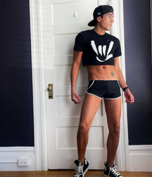 cuties in crop-tops sporty 6046993edd90d.png