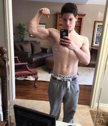 twinks porn posing 604a5ad347ad8.jpg
