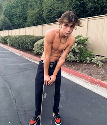 skateboarding boys gay tube 6056ab3e1e812.jpg