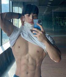 selfie twinks best cute gay tube 605b2f58c6e76.jpg
