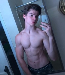 selfie twinks best cute gay tube 605b2f5d88074.jpg