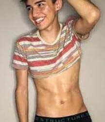 hotties half-shirted gay tube 606a3986daea4.jpg