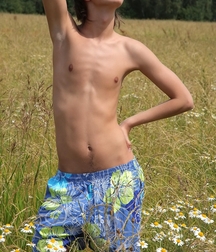 TW Twink Porn - sunny field  60c31d6f63f10.jpg