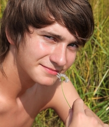 TW Twink Porn - sunny field  60c31d7eb77fd.jpg