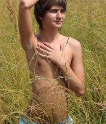 TW Twink Porn - sunny field  60c31db6876cf.jpg