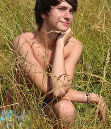 TW Twink Porn - sunny field  60c31e176943f.jpg