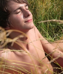 TW Twink Porn - sunny field  60c31e9ebb206.jpg