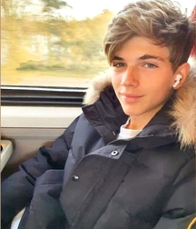 Hot Teen Male Model - 2 - Ozzy Nicholls - Non-Nude 611c300377015.jpg