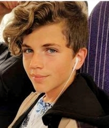 Hot Teen Male Model - 2 - Ozzy Nicholls - Non-Nude 611c30075c103.jpg