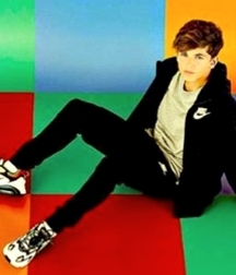 Hot Teen Male Model - 3 - Ozzy Nicholls - Non-Nude 611c30ccb5f0c.jpg