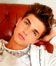 Hot Teen Male Model - 3 - Ozzy Nicholls - Non-Nude 611c30e4be9f0.jpg